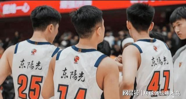  从领先16分到加时崩盘：CBA史诗级逆转的技术复盘与战术盲区 体育新闻 从领先16分到加时崩盘：CBA史诗级逆转的技术复盘与战术盲区 体育新闻