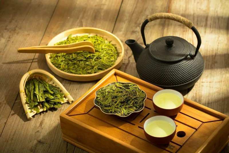  当年轻人开始痴迷春茶：一杯龙井背后的生活美学与文化觉醒 文化旅游